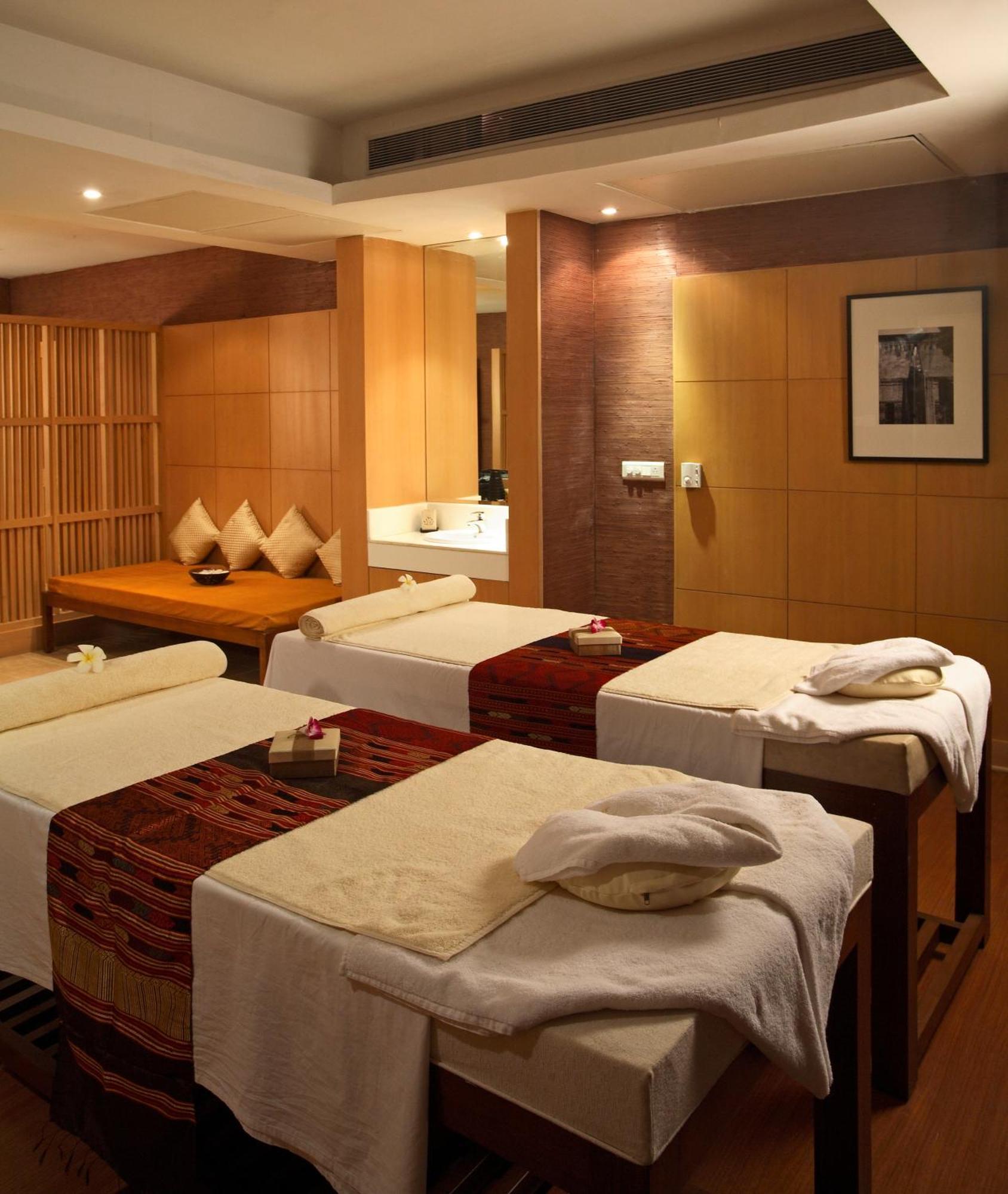 Ellaa Hotel Gachibowli Hyderabad Ngoại thất bức ảnh