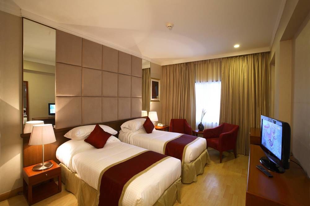 Ellaa Hotel Gachibowli Hyderabad Ngoại thất bức ảnh