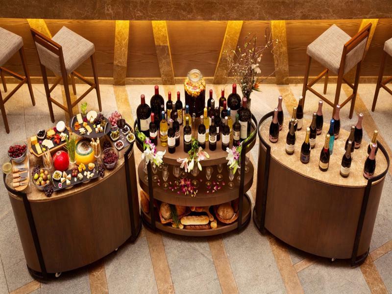 Ellaa Hotel Gachibowli Hyderabad Ngoại thất bức ảnh