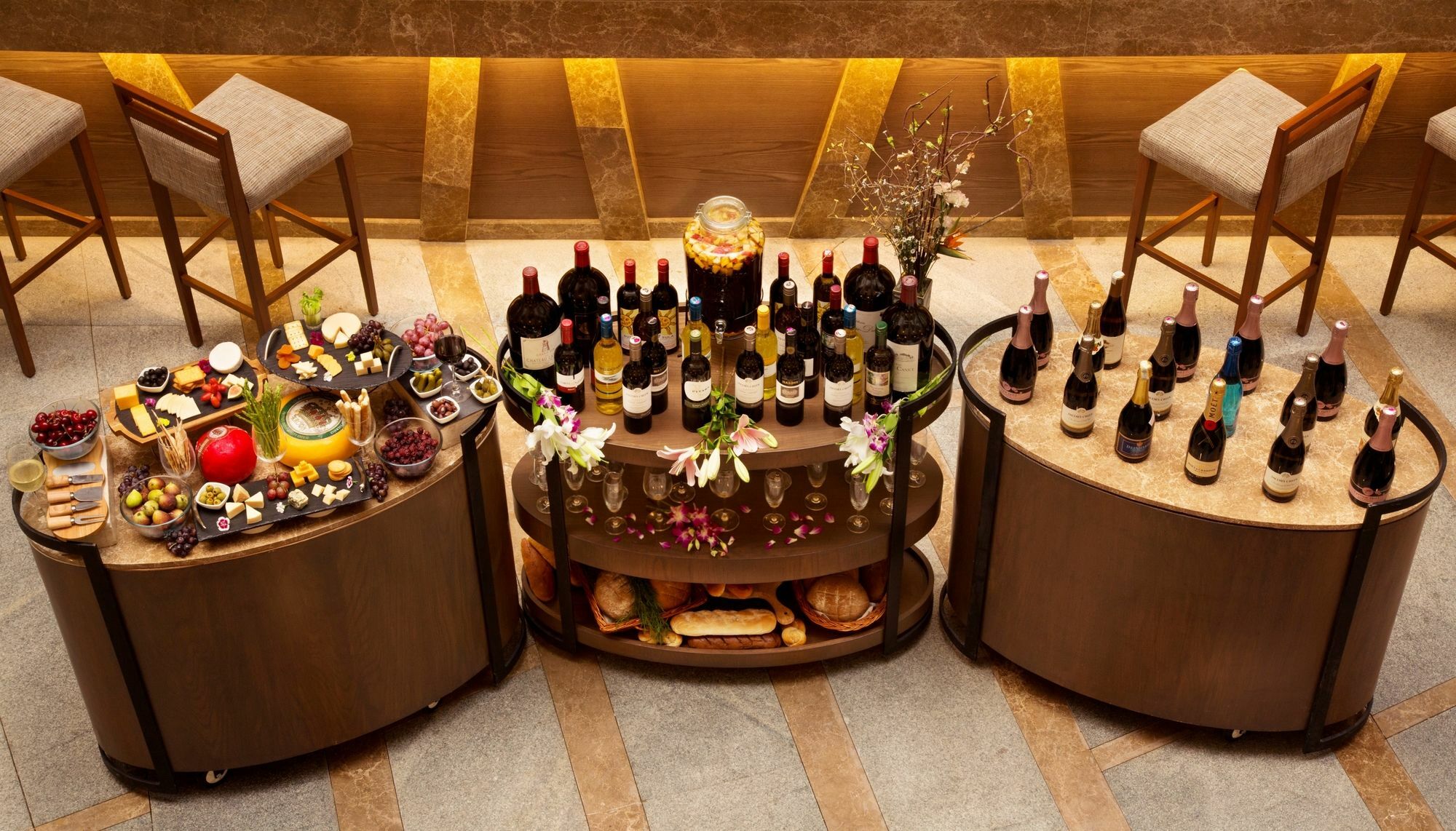 Ellaa Hotel Gachibowli Hyderabad Ngoại thất bức ảnh