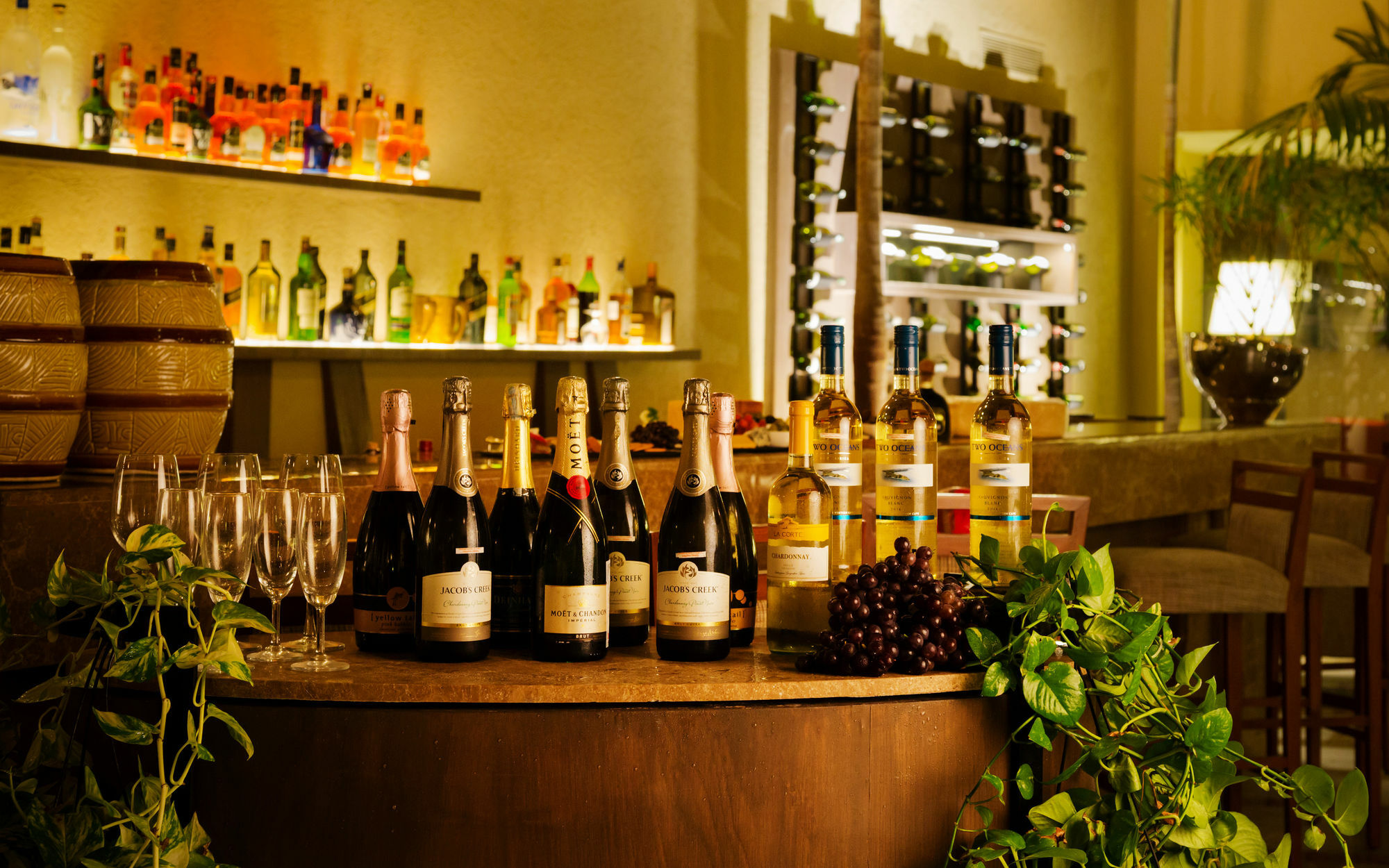Ellaa Hotel Gachibowli Hyderabad Ngoại thất bức ảnh